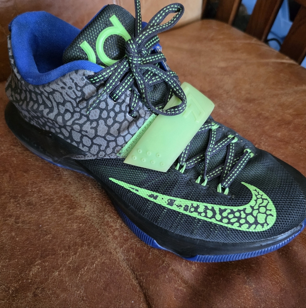 Nike Kd Black and Neon Green Sneakers
